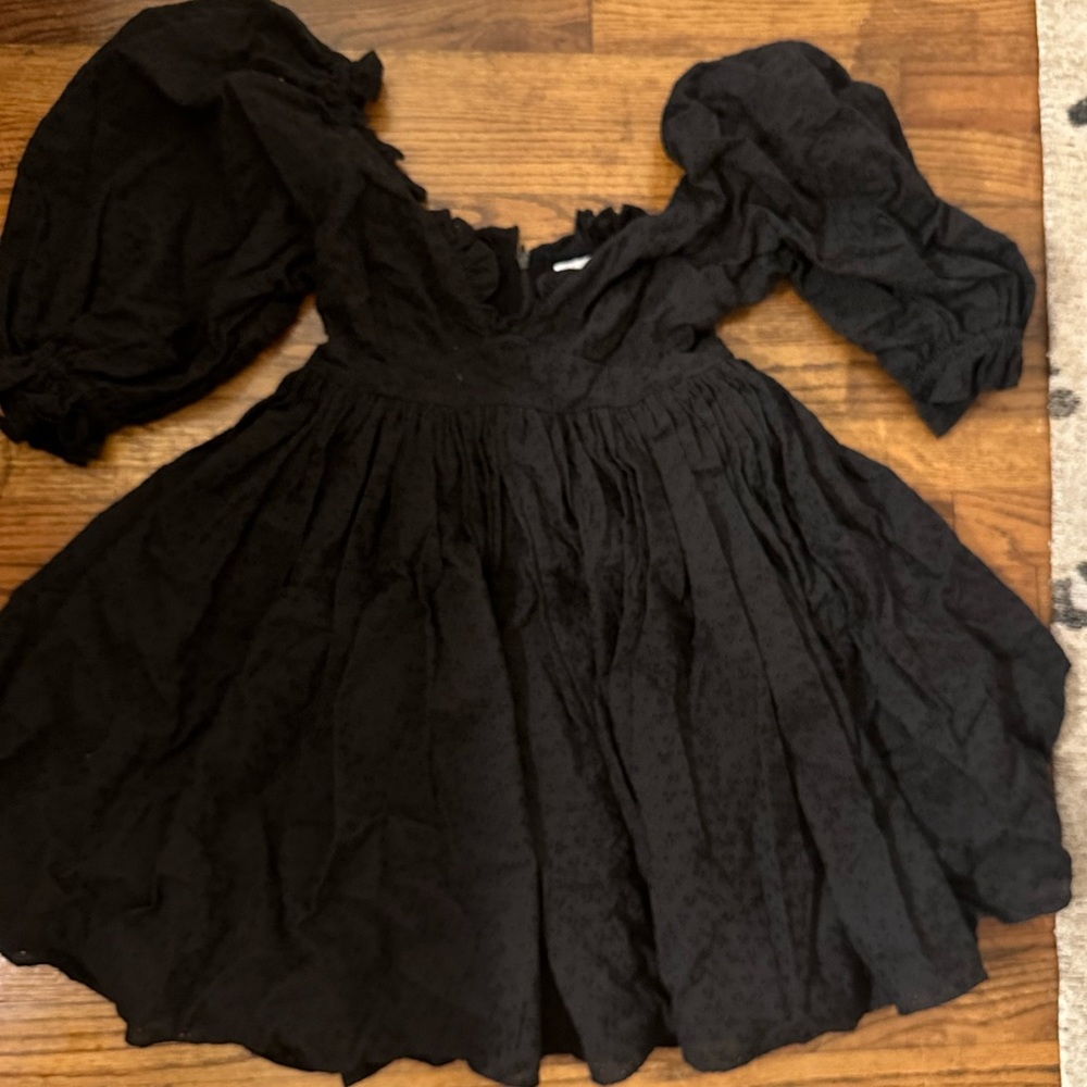 Selkie The Caviar Juke Box Dress in XS